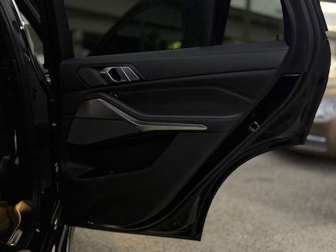 Used 2020 BMW X5 M50i w/ Premium Package image 18