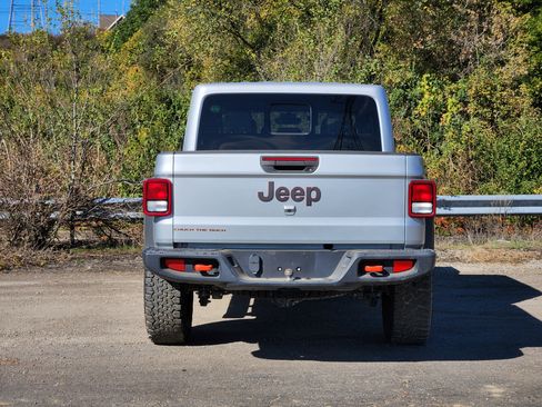 Used 2022 Jeep Gladiator Mojave image 17
