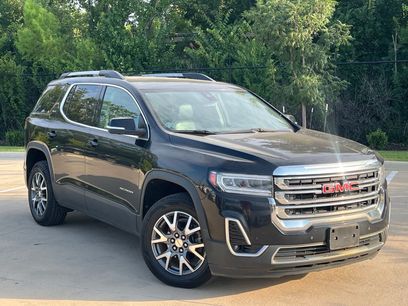 Used 2023 GMC Acadia SLT