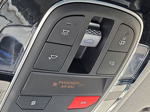 Used 2023 Hyundai Santa Fe Limited AWD/4WD image 27