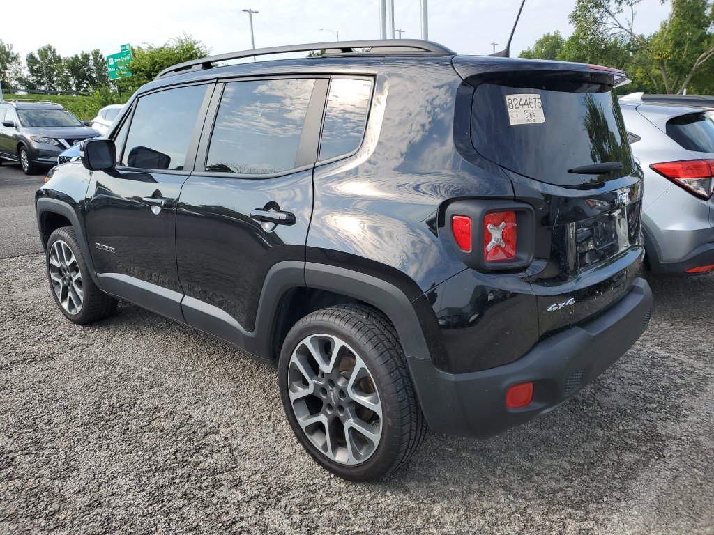 Used 2022 Jeep Renegade Limited w/ Sun, Sound & Wheels Group AWD/4WD image 12