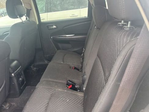 Used 2012 Dodge Journey SE image 6