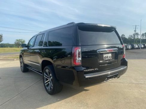 Used 2019 GMC Yukon XL Denali w/ Denali Ultimate Package RWD image 7