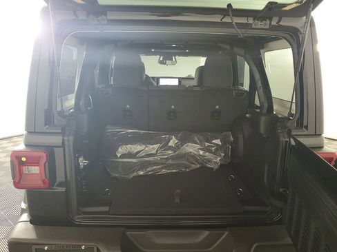 New 2026 Jeep Wrangler Sport S image 32