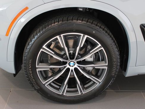 New 2026 BMW X5 xDrive40i AWD/4WD image 26