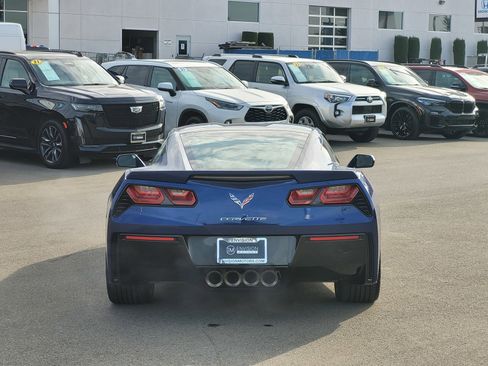 Used 2017 Chevrolet Corvette Stingray Coupe w/ 1LT image 6