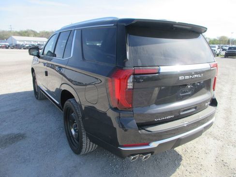 New 2026 GMC Yukon Denali image 6