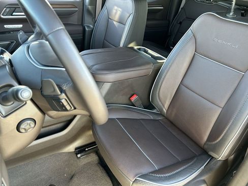 Used 2026 GMC Sierra 1500 Denali w/ Technology Package image 19
