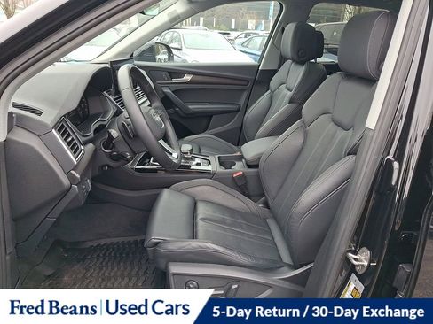 Used 2023 Audi Q5 e Premium Plus w/ Premium Plus Package image 16