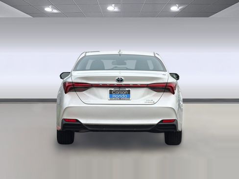 Used 2021 Toyota Avalon XLE w/ Carpet Mat Package (TMS) image 9