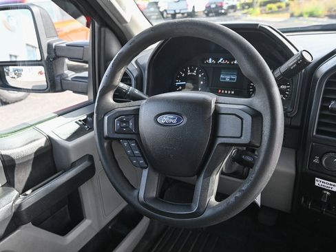 Used 2017 Ford F150 XL w/ Heavy-Duty Payload Package image 24