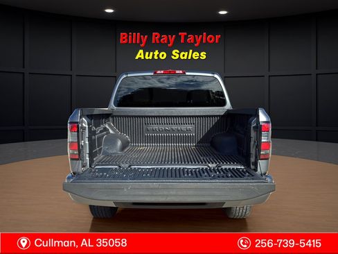 Used 2024 Nissan Frontier SV image 25