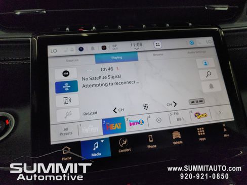 New 2025 Jeep Grand Cherokee Limited w/ Black Appearance Package image 52