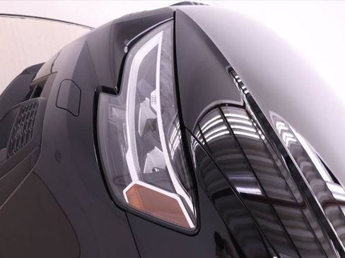 Certified 2024 Audi S8 image 10