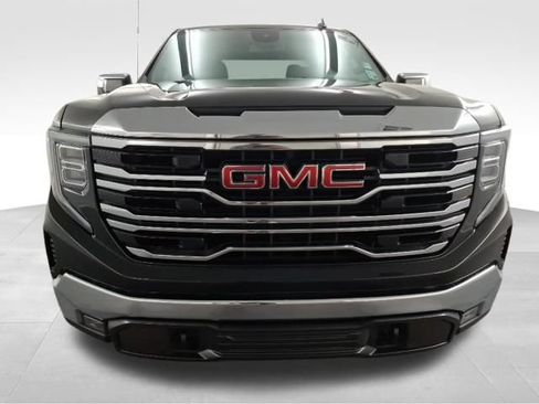 Used 2025 GMC Sierra 1500 SLT w/ SLT Premium Package AWD/4WD image 2