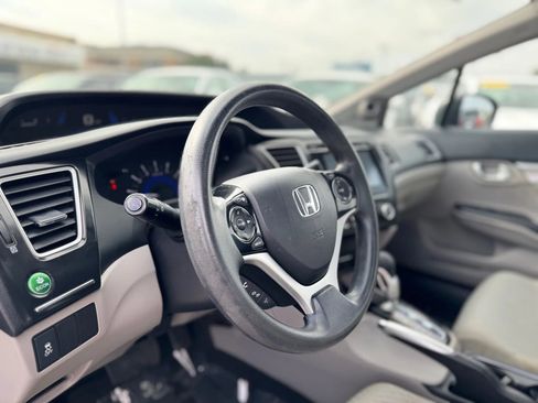 Used 2014 Honda Civic EX image 10
