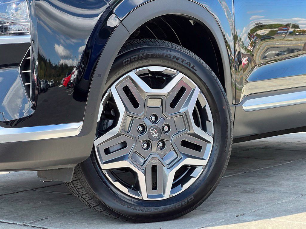 Certified 2023 Hyundai Santa Fe Limited AWD/4WD image 2