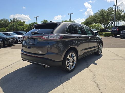 Used 2018 Ford Edge Titanium w/ Equipment Group 302A AWD/4WD image 8