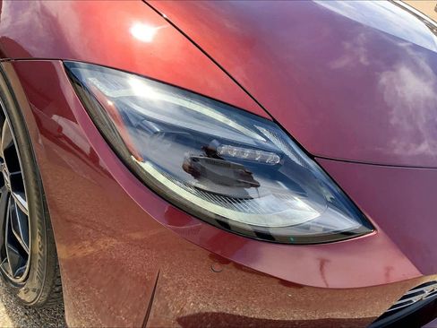 Used 2024 Nissan Z Performance w/ Floor Mat Package RWD image 26