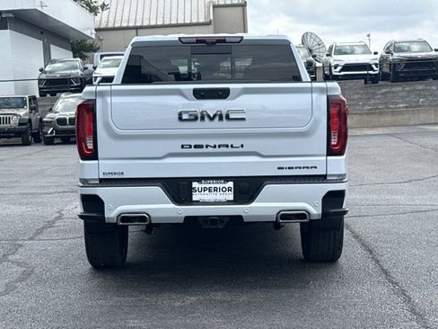 New 2026 GMC Sierra 1500 Denali Ultimate w/ LPO, Black Badging Package AWD/4WD image 4