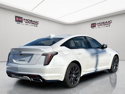 Used 2025 Cadillac CT5 Sport image 7