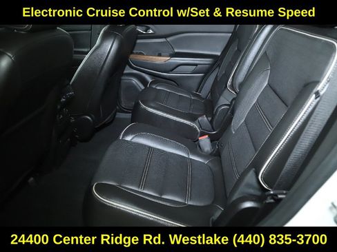 Used 2019 GMC Acadia Denali w/ Technology Package AWD/4WD image 14