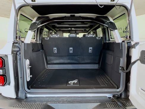New 2026 Ford Bronco Raptor w/ Interior Carbon Fiber Pack AWD/4WD image 14
