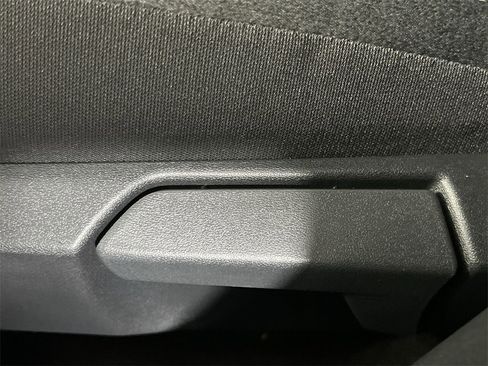 New 2026 Nissan Kicks SV image 14