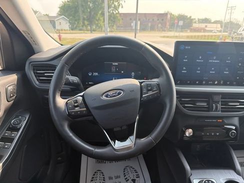 Used 2023 Ford Escape Active w/ Tech Pack #2 AWD/4WD image 14