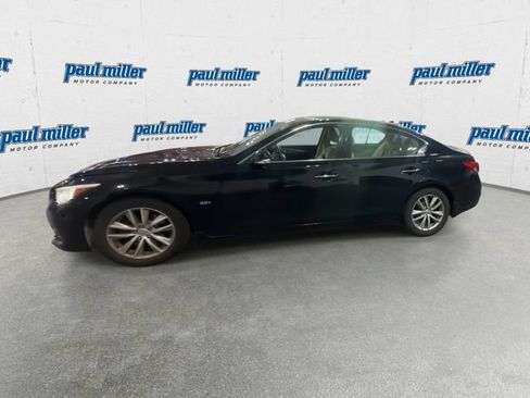 Used 2017 INFINITI Q50 3.0t Premium w/ 3.0T Premium Plus Package AWD/4WD image 6