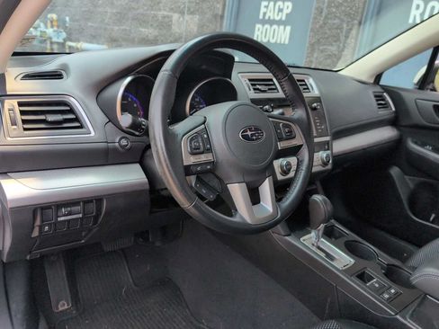 Used 2016 Subaru Outback 2.5i Premium AWD/4WD image 10