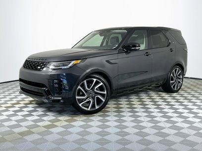 New 2025 Land Rover Discovery Dynamic SE