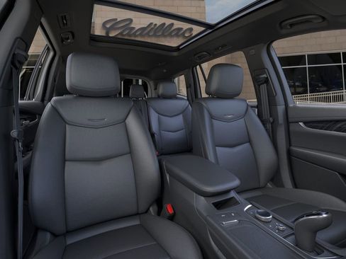 New 2025 Cadillac XT6 Premium Luxury w/ Technology Package AWD/4WD image 16