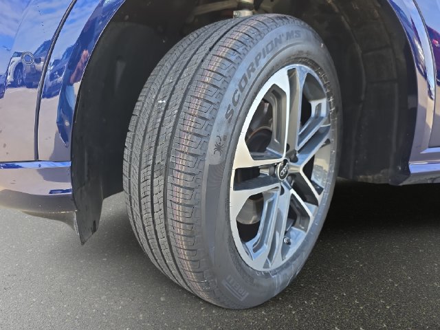 Used 2025 Audi Q5 Premium w/ Convenience Package AWD/4WD image 36