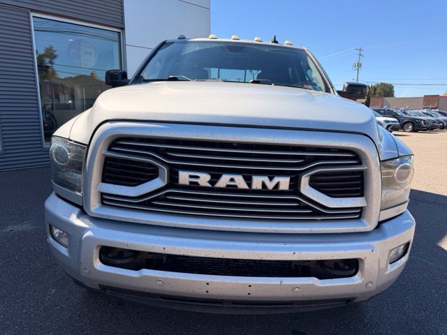 Used 2018 RAM 2500 Laramie w/ Sport Appearance Group AWD/4WD image 3