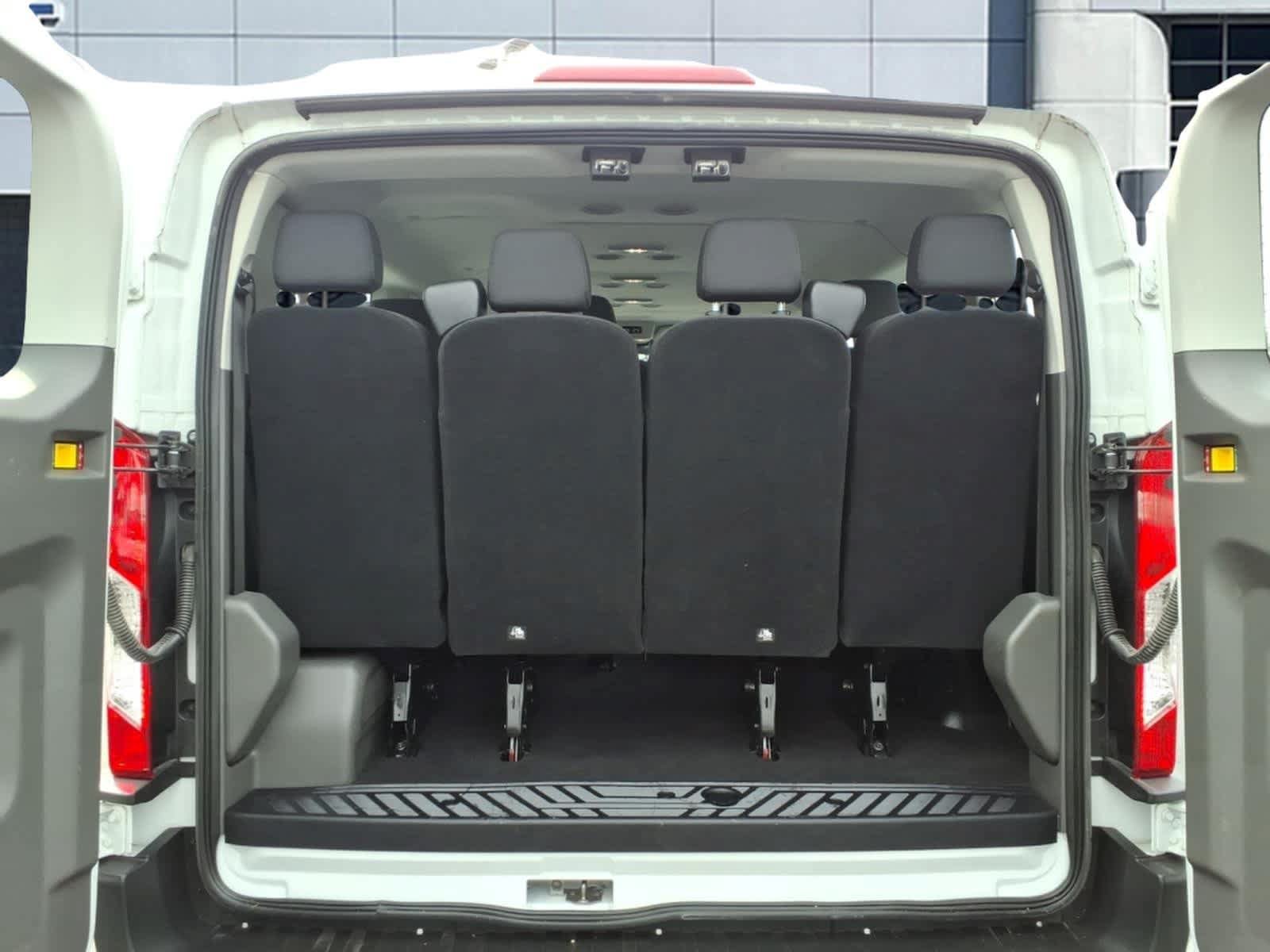Used 2025 Ford Transit 350 XLT RWD image 6