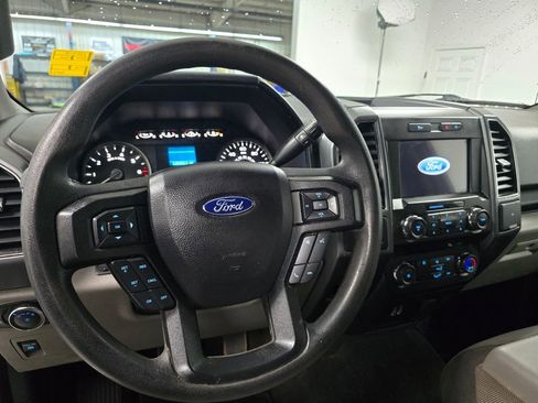 Used 2019 Ford F150 XLT image 4
