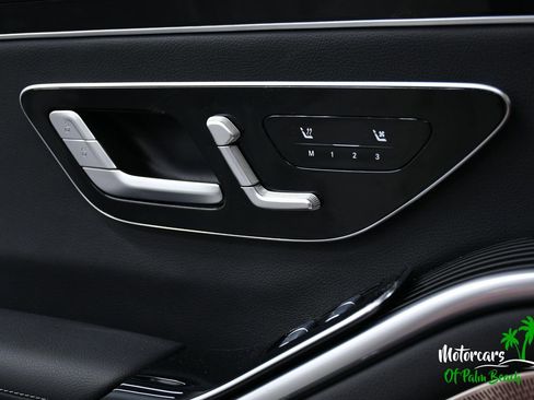 Used 2023 Mercedes-Benz S 500 4MATIC image 40