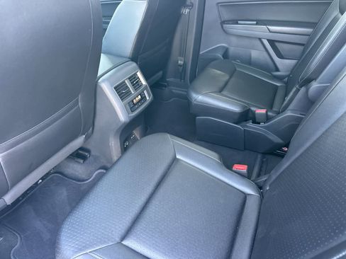 Used 2019 Volkswagen Atlas SEL FWD image 5