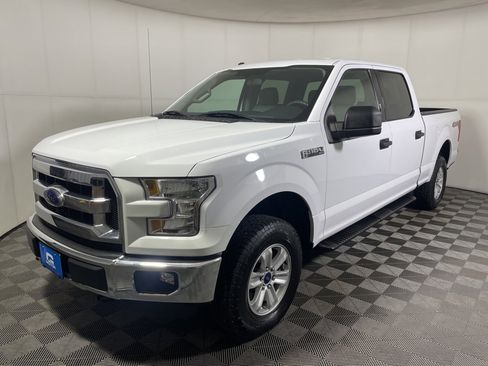 Used 2016 Ford F150 XLT image 4