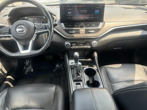 Used 2023 Nissan Altima 2.5 SL FWD image 13