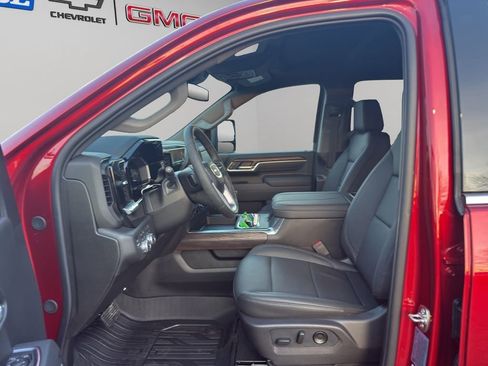 New 2026 GMC Sierra 2500 SLT w/ SLT Convenience Package image 13