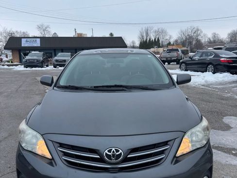 Used 2013 Toyota Corolla LE Special Edition image 2