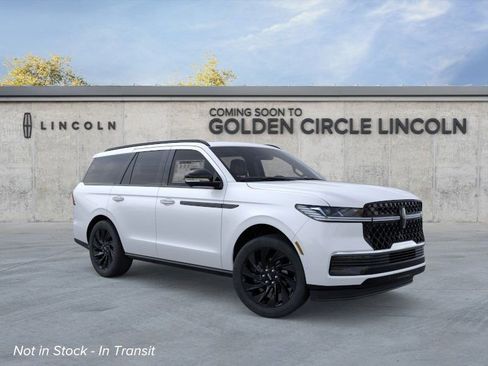 New 2026 Lincoln Navigator Reserve image 1