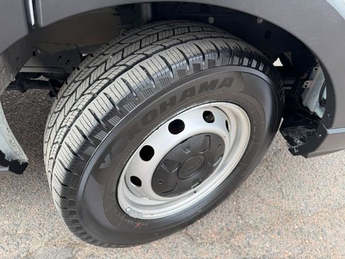 Used 2020 Ford Transit 250 Low Roof image 34