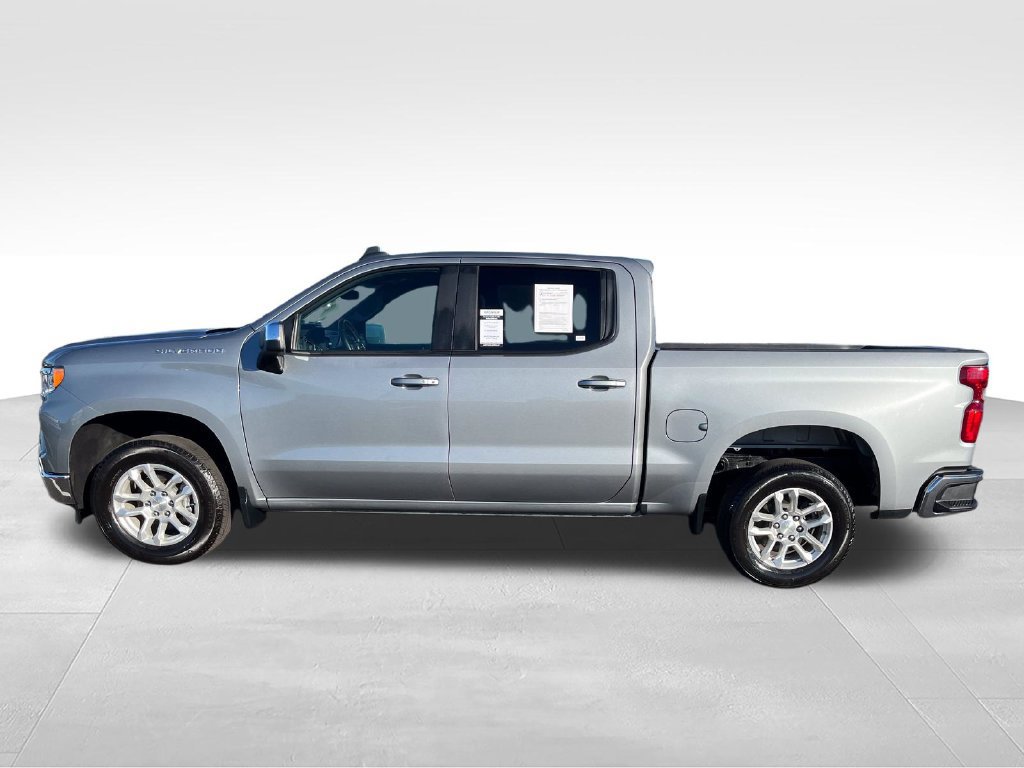 Used 2024 Chevrolet Silverado 1500 LT AWD/4WD image 2