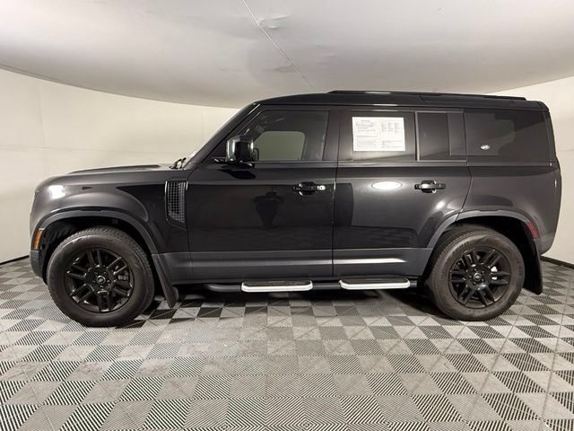 Used 2024 Land Rover Defender 110 S AWD/4WD image 3
