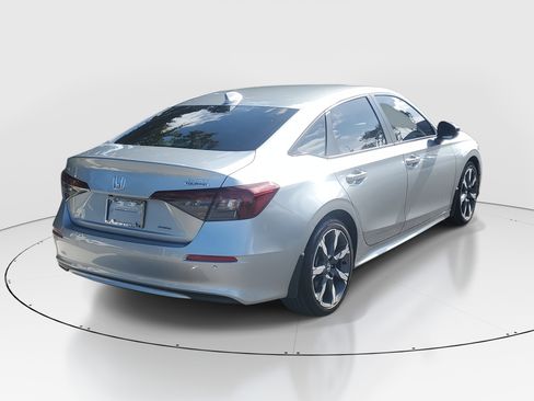 Used 2025 Honda Civic Sport image 7