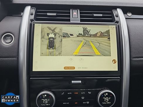 Used 2024 Land Rover Discovery S image 12