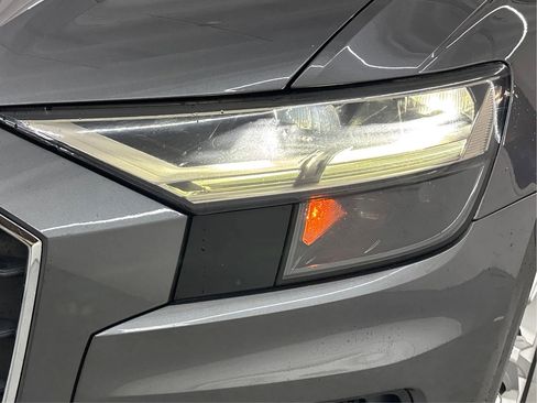 Used 2020 Audi Q8 Premium w/ Convenience Package image 32